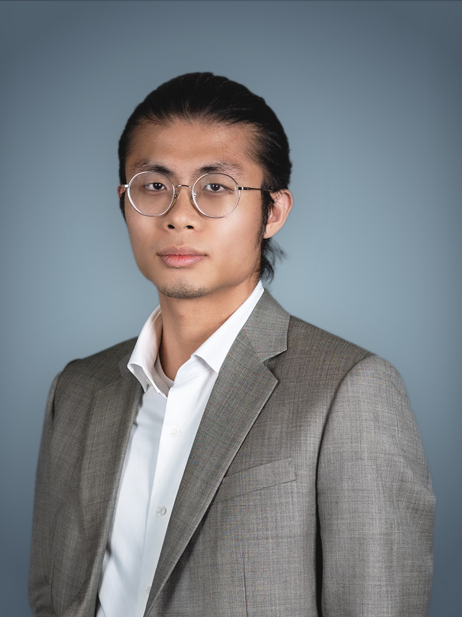 Chris Huang _900x1200px_bluegray